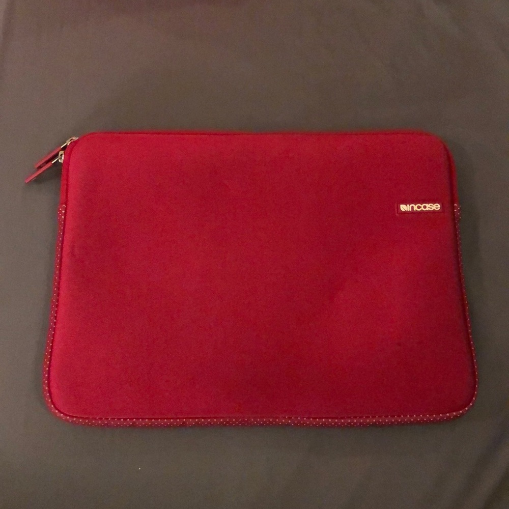 Incase 13 inch Laptop Case